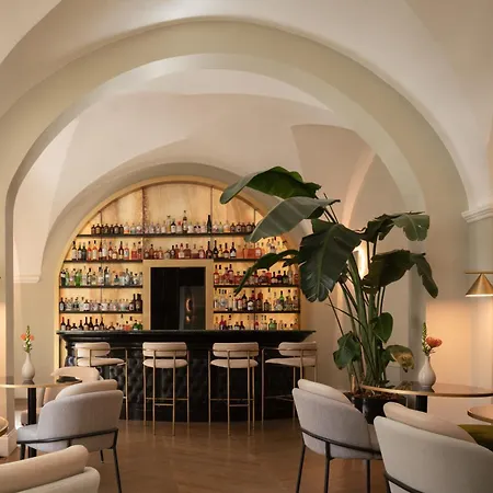 Hotel Patria Palace - The Leading Of The World