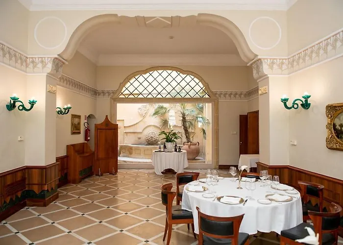 Hotel Patria Palace - The Leading Of The World