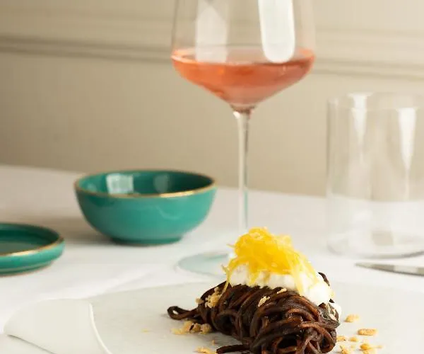 Hotel Patria Palace - The Leading Of The World