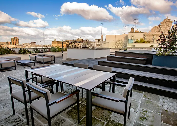 Patria Palace - The Leading Of The World