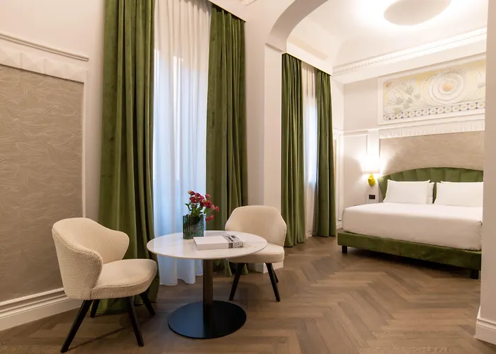 Hotel Patria Palace - The Leading Of The World