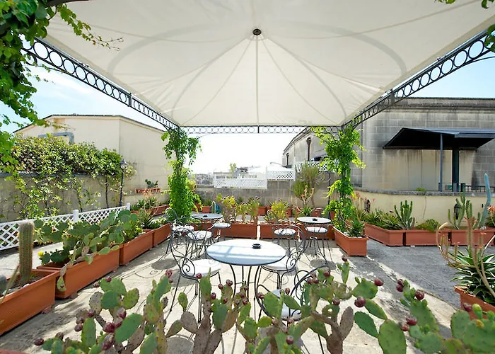 Patria Palace - The Leading Of The World